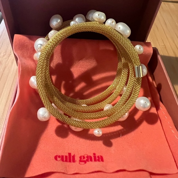 Brand New Cult Gaia Alva versatile choker / arm / wrist gold mesh,baroque pearls - Picture 5 of 6
